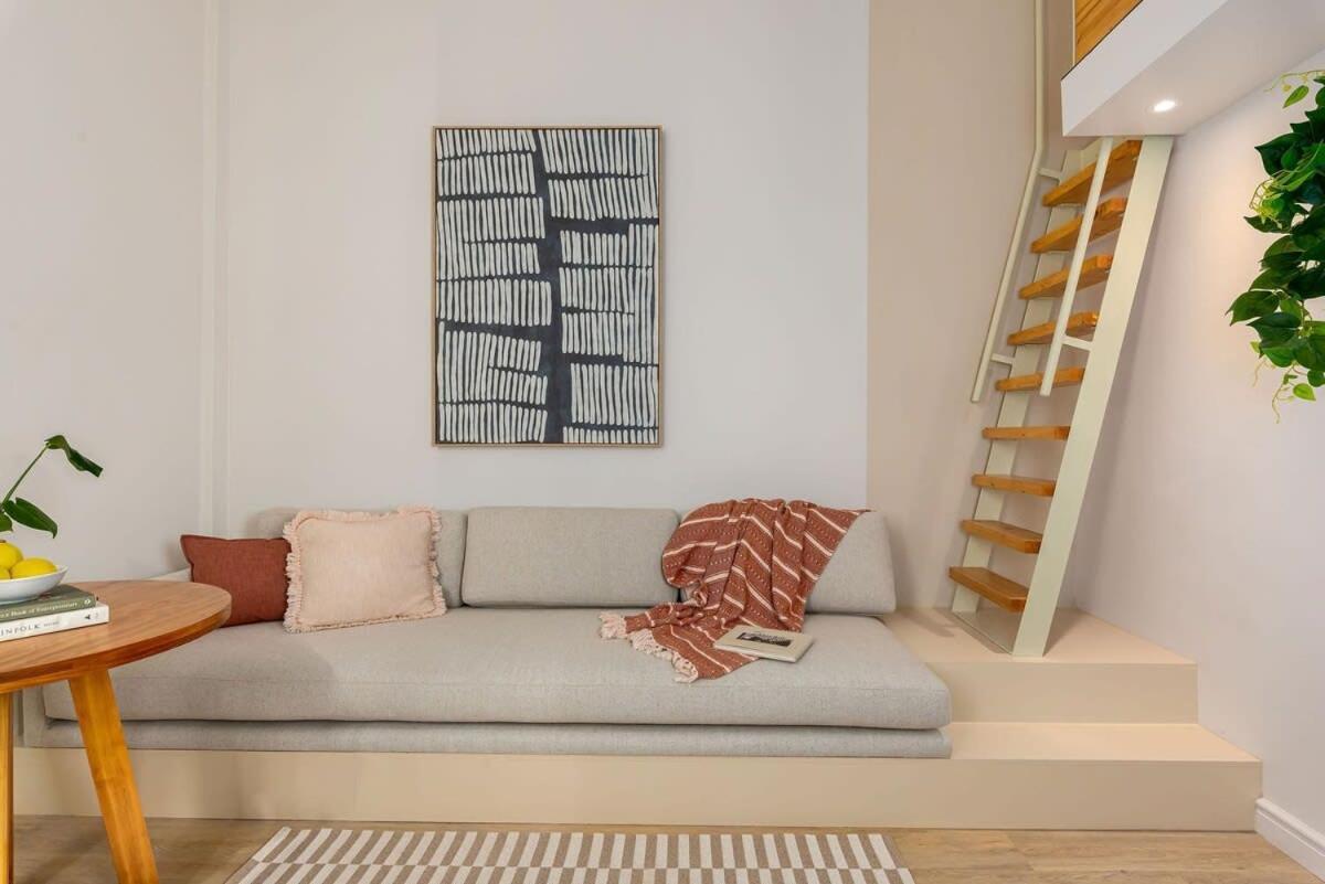 Sleek Metropolitan Loft! Apartment *