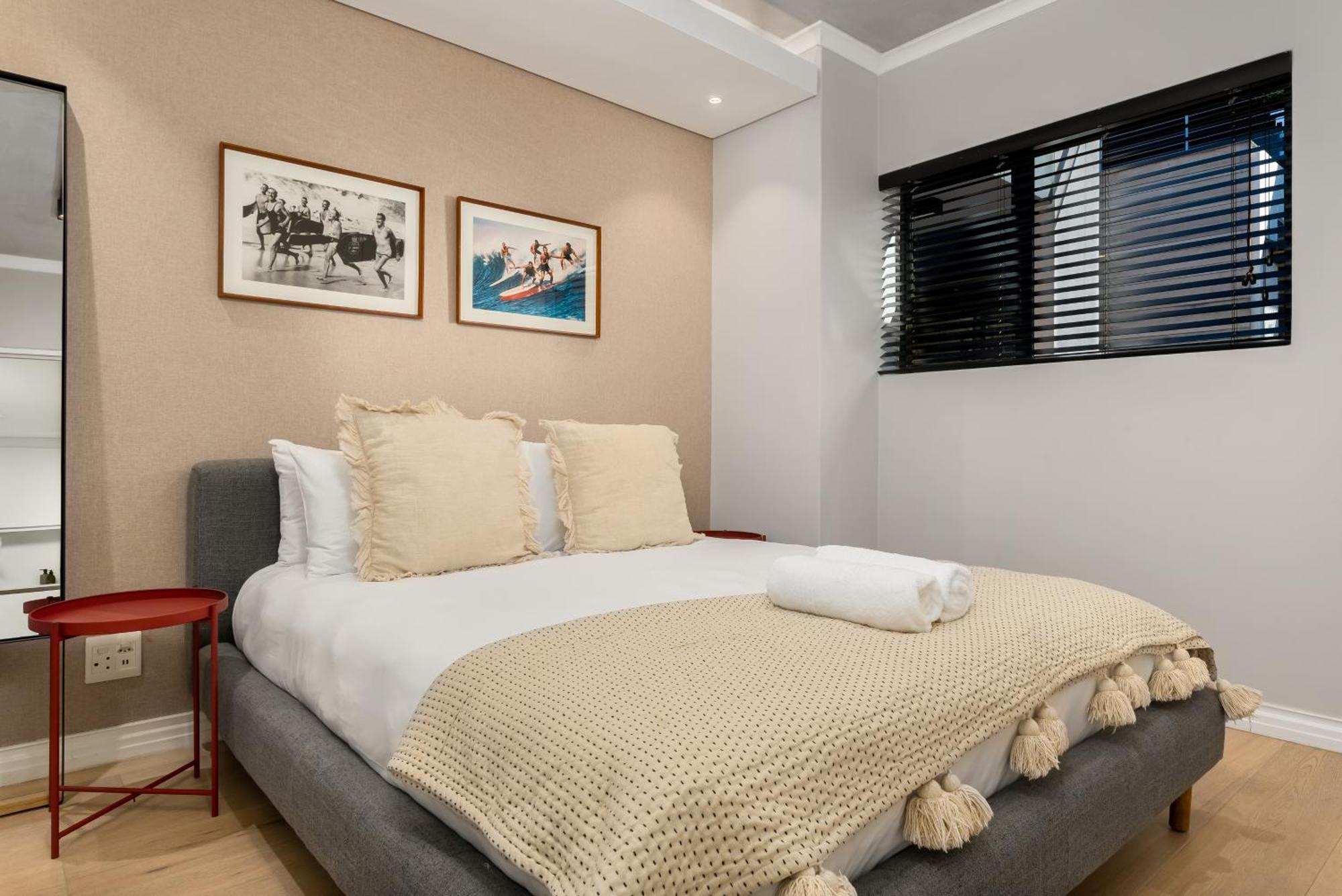 Luxury Penthouse Living In De Waterkant *