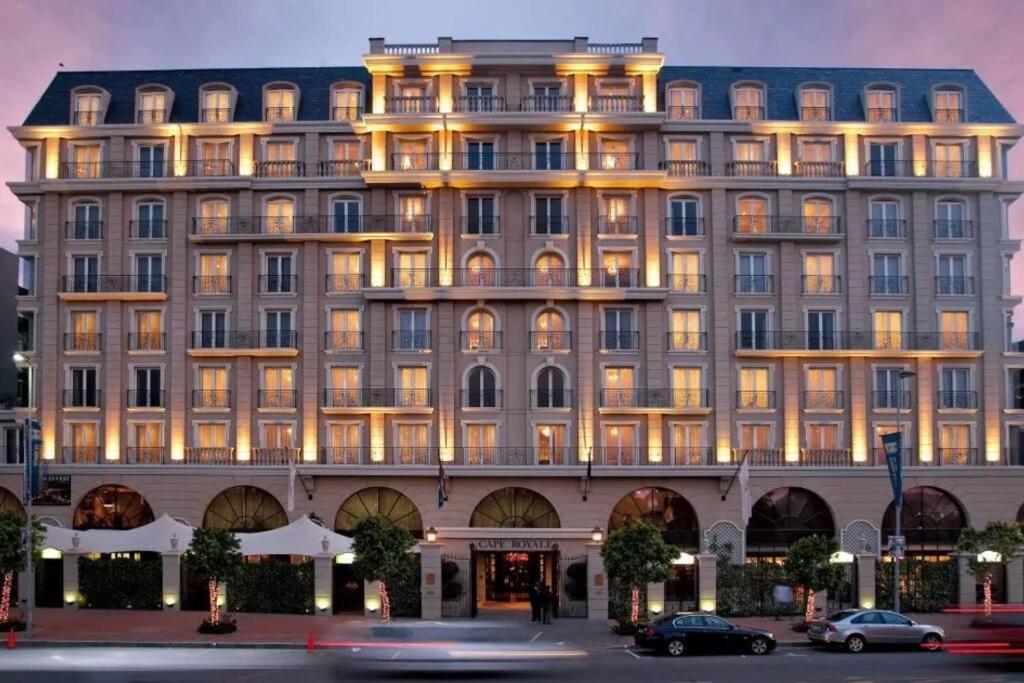 Elegant Cape Royale Cape Town