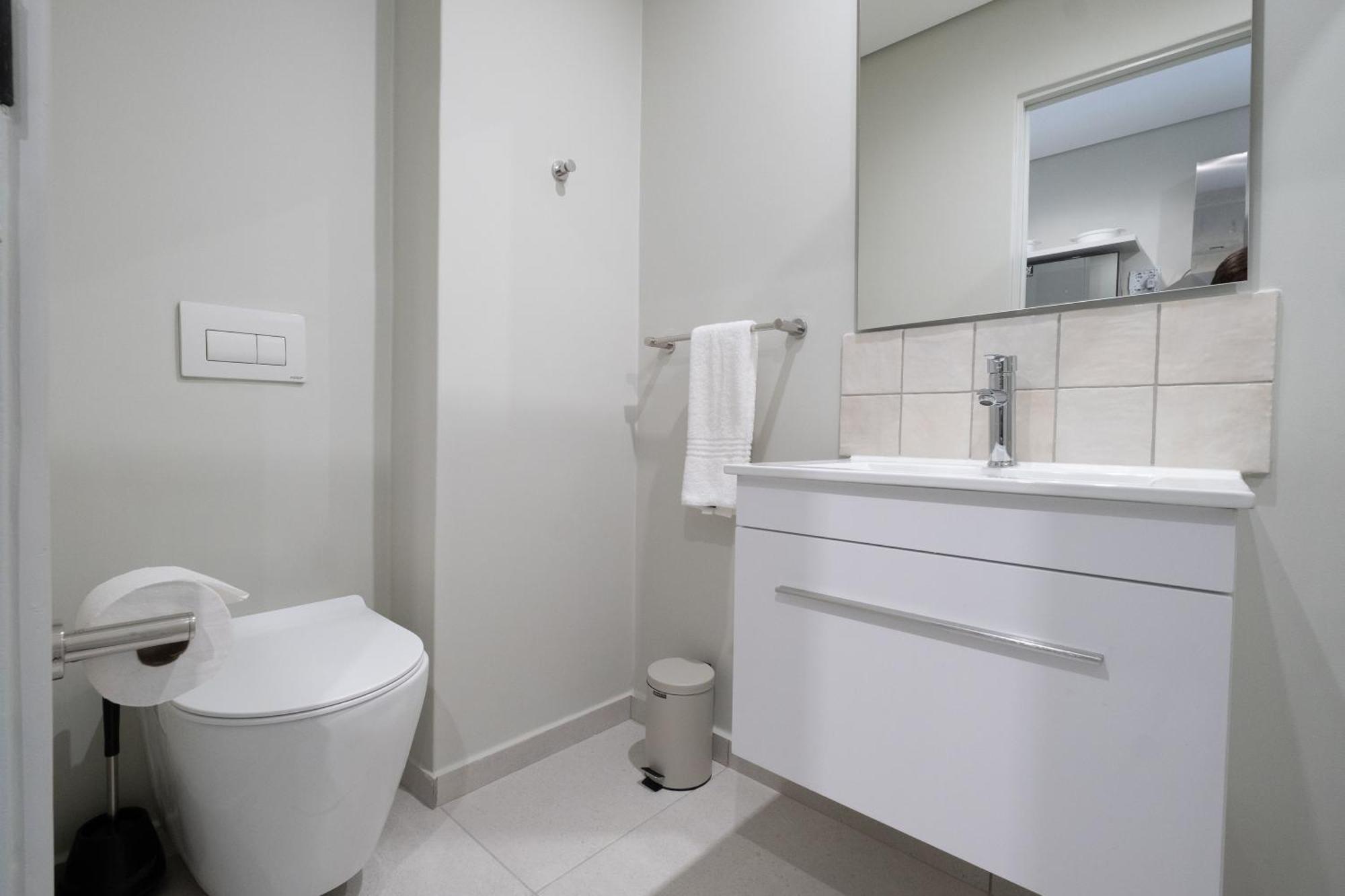 Apartment The Rose 407: Modern With Rooftop Pool *