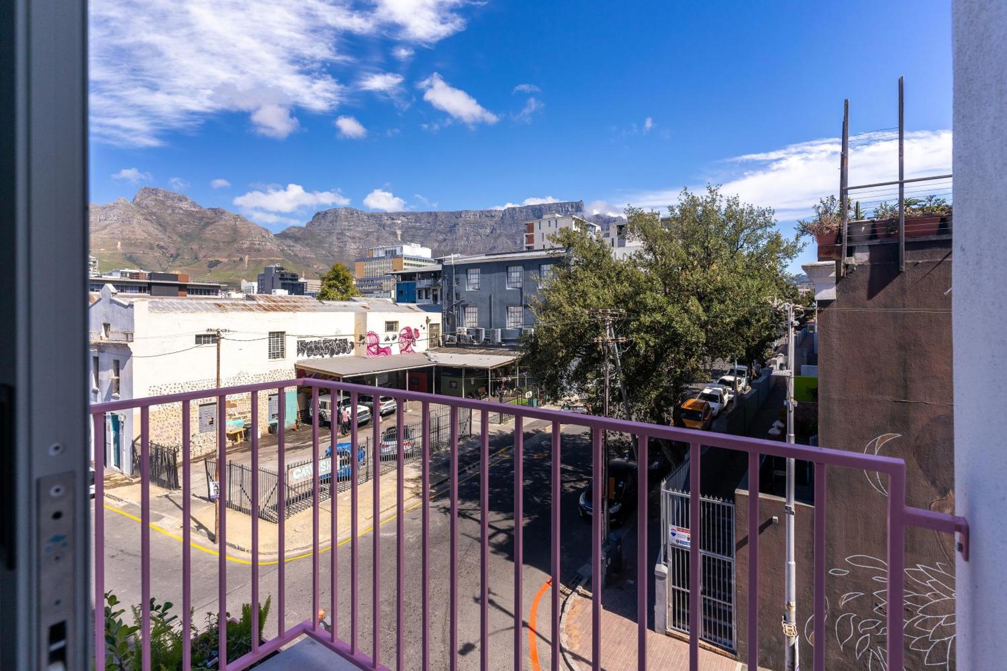 The Rose403: Centre In Dewaterkant Cape Town