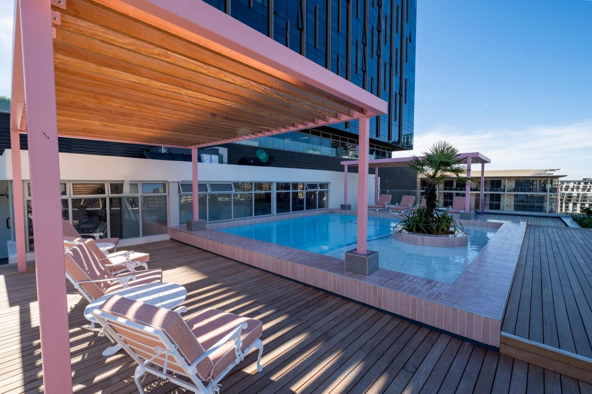 The Rose 703: Modern 7th Floor Cape Town