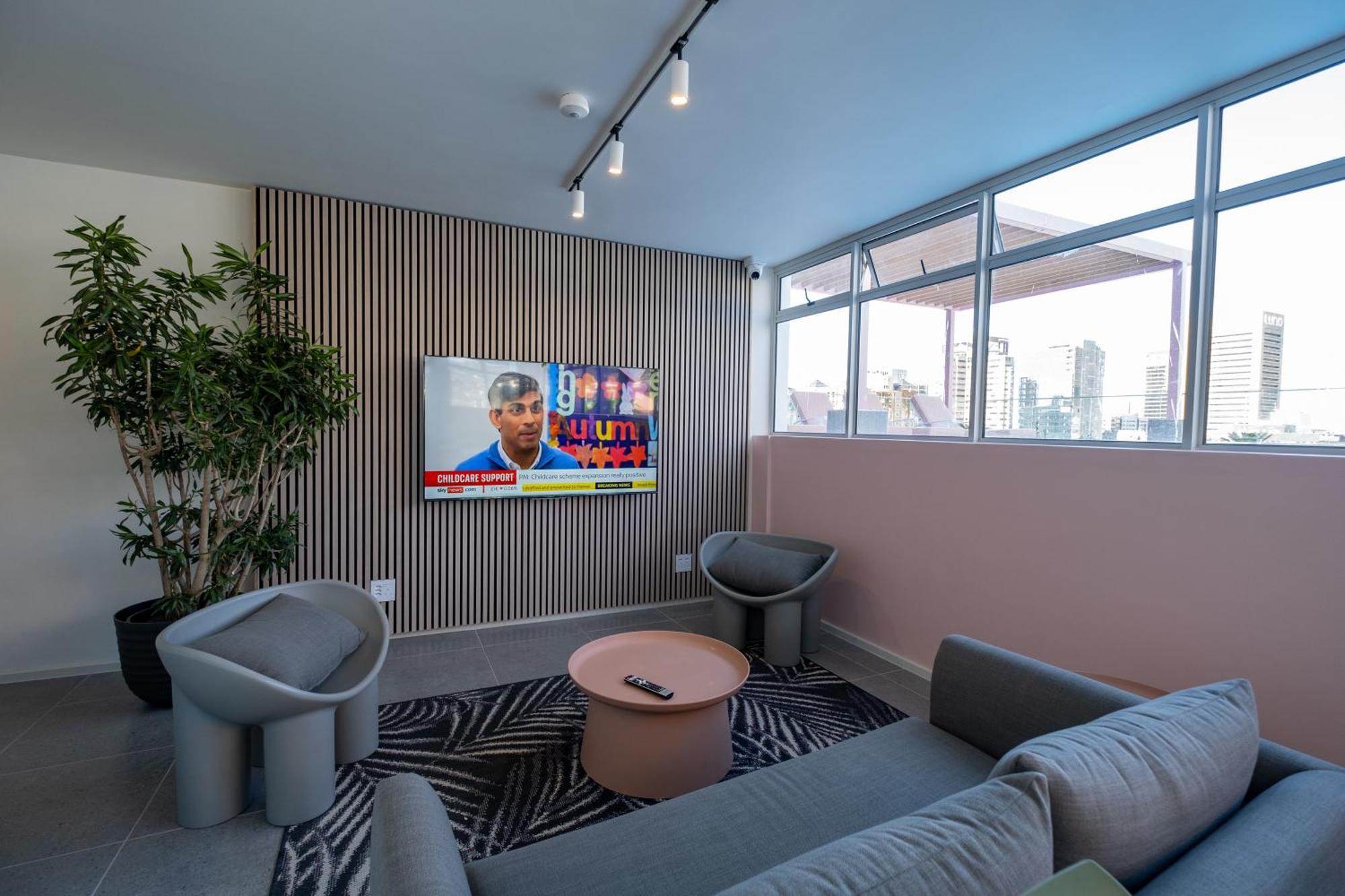 Apartment The Rose 102 -2bedroom With Rooftop Pool *