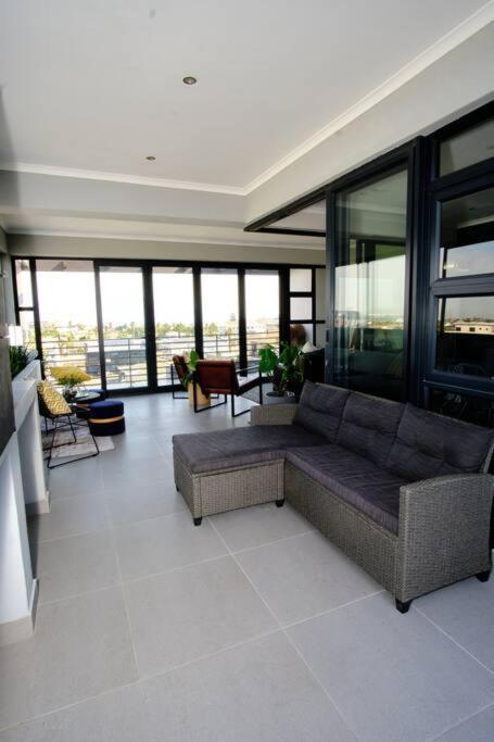 Apartment The Cozy Lily Penthouse Cape Town