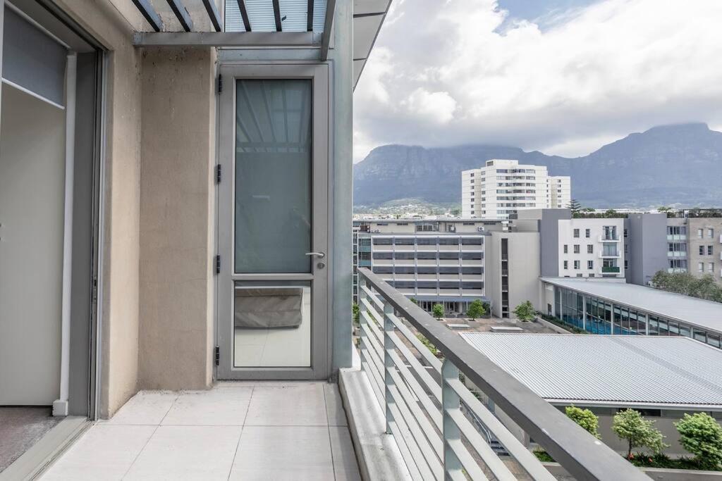 Apartment Charming 3-bed In Claremont