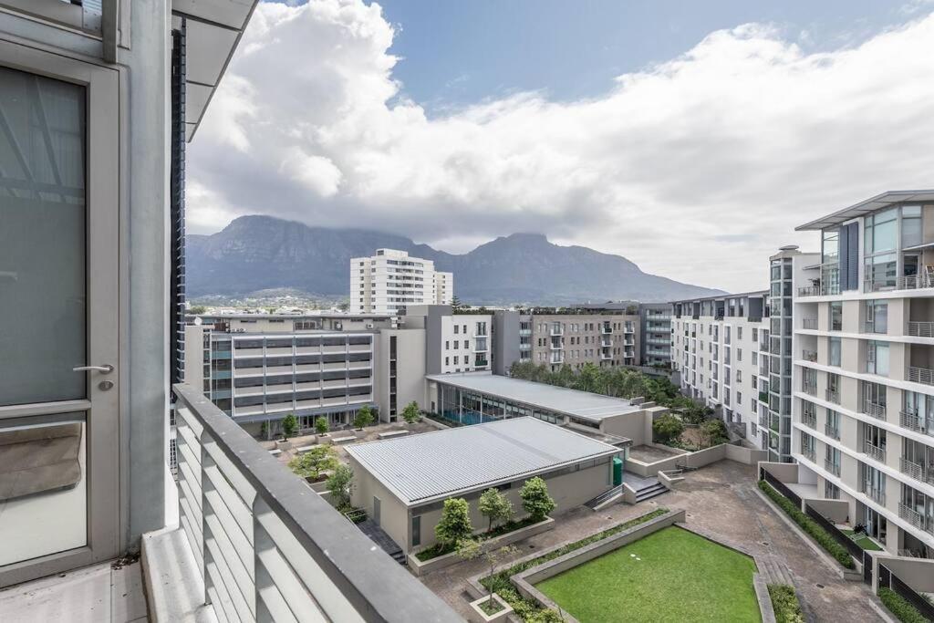 Charming 3-bed In Claremont * Cape Town
