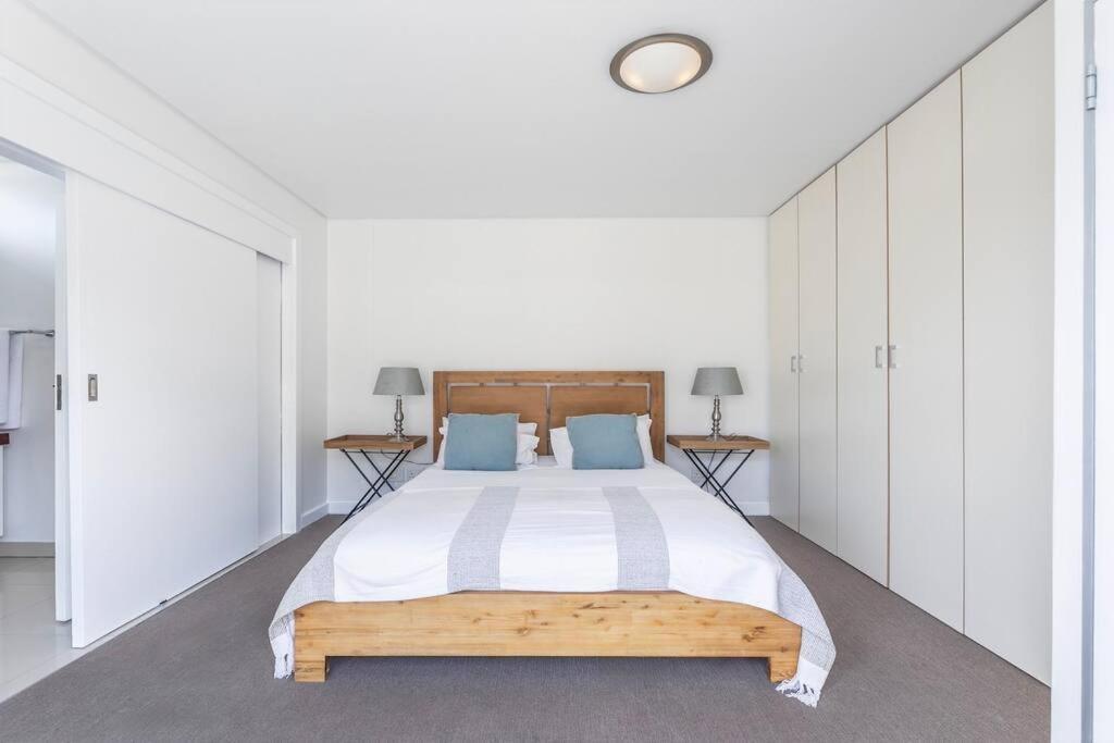 Apartment Charming 3-bed In Claremont *