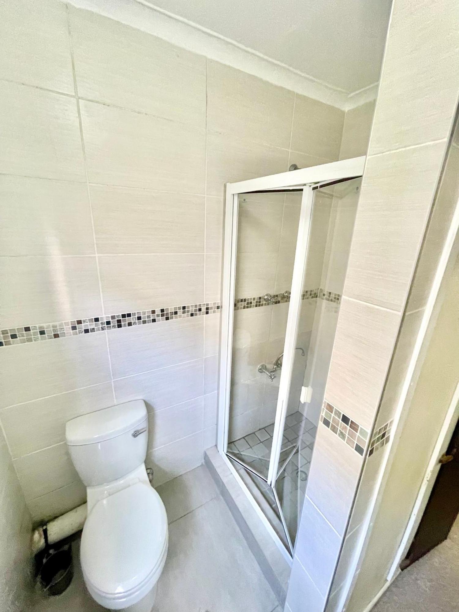 Jt Cape By Etm Guest house *