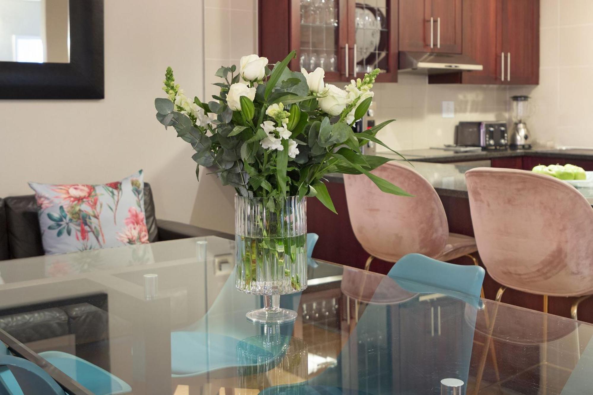 Seaside Village Penthouse F23 By Hostagents