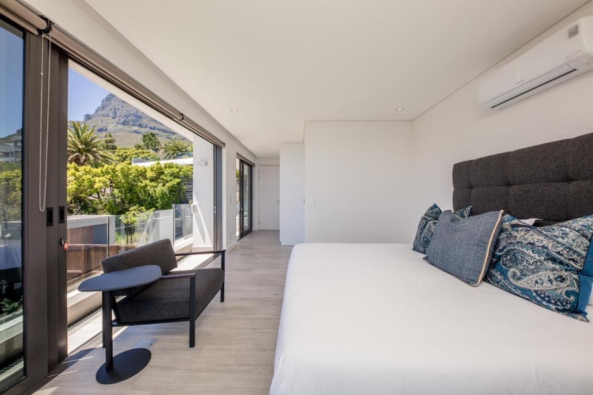 8 Fiskaal Cape Town