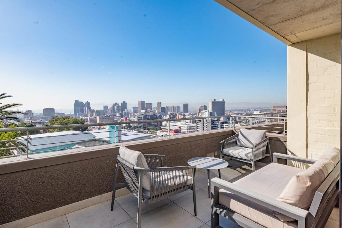 Apartamento 40 On L Modern Oasis With Stunning Views