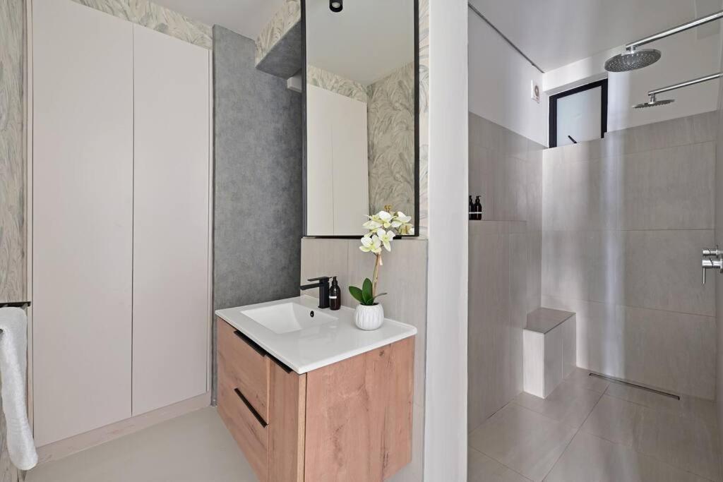 Aurora - 2bed Gem In Historic Market Square Apartamento