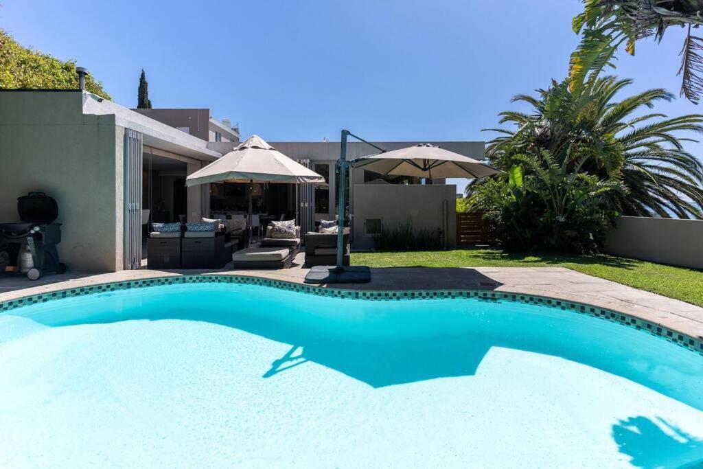 Villa Point Grande - Luxury Family With Pool & Views