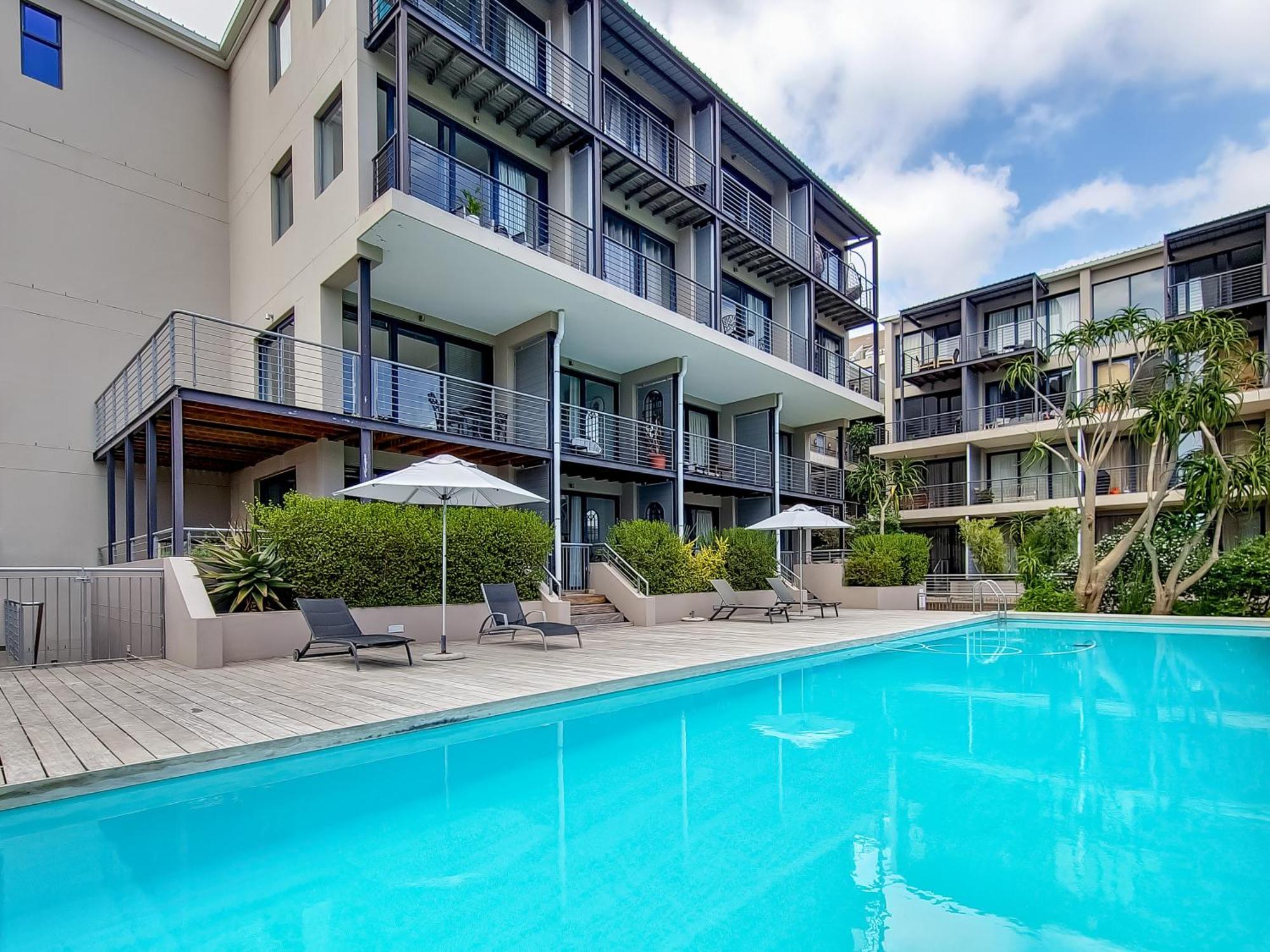 Double-storey 1-bedroom Escape
