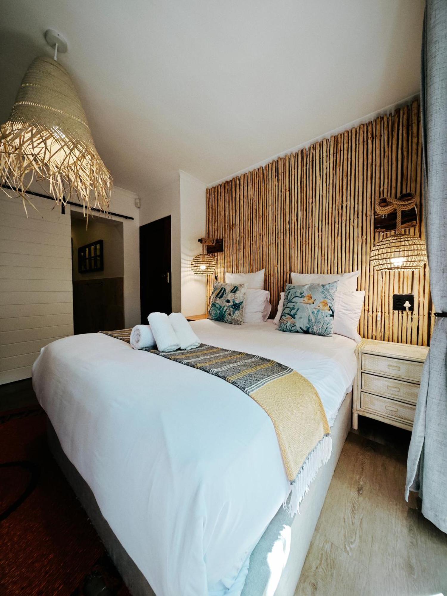 Beachwood Camps Bay Guest house