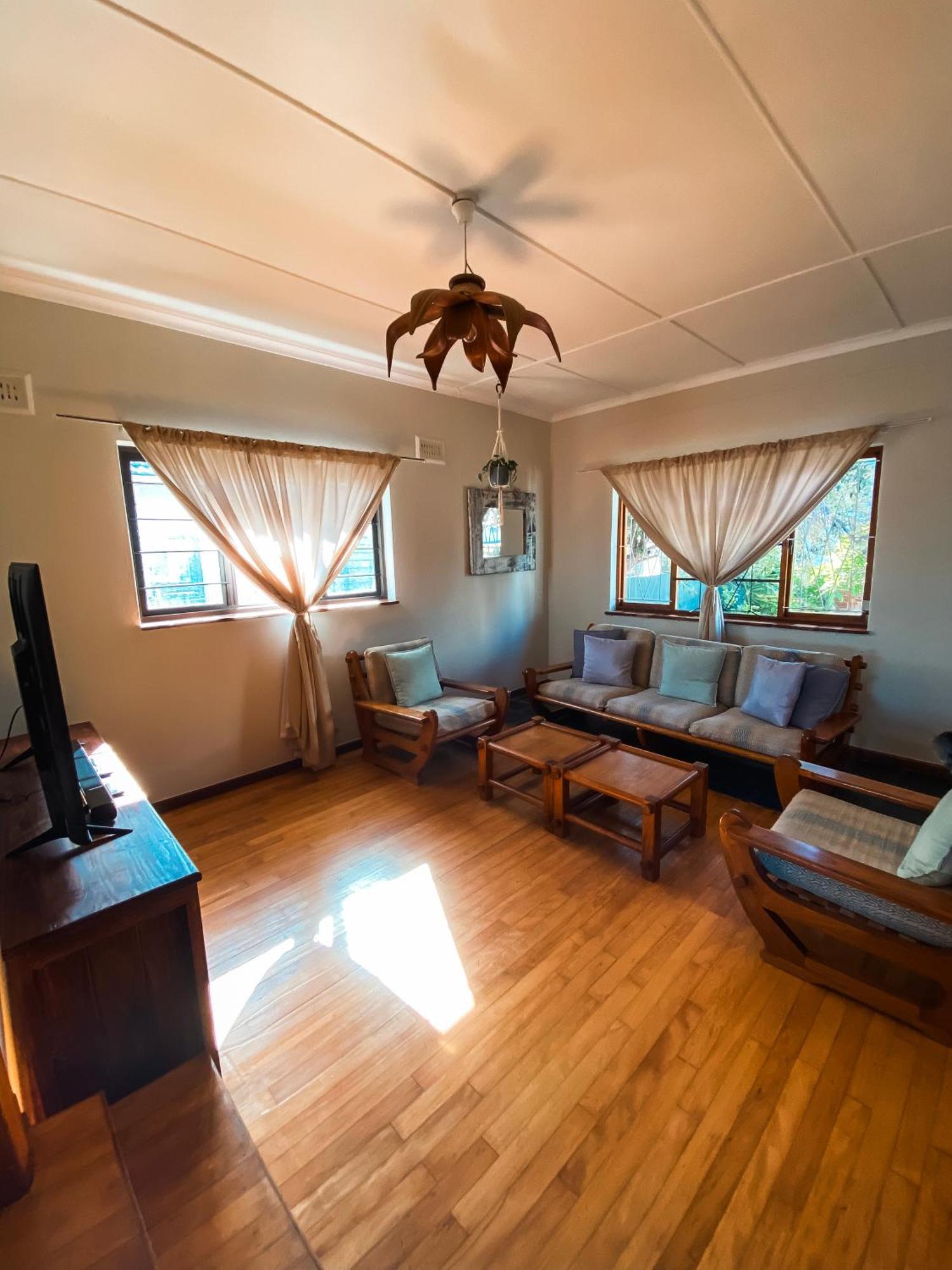 The Salty Surf Shack Apartamento