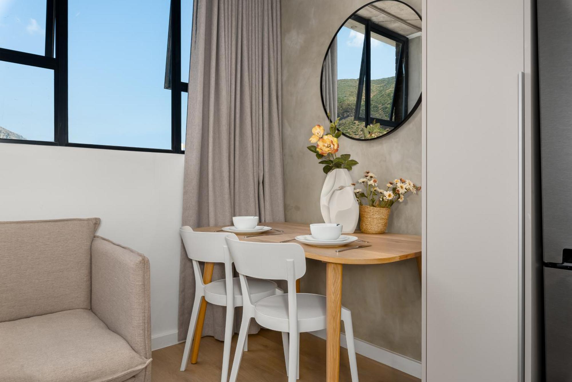 Luxe Sea Point, Rooftop Pool Deck