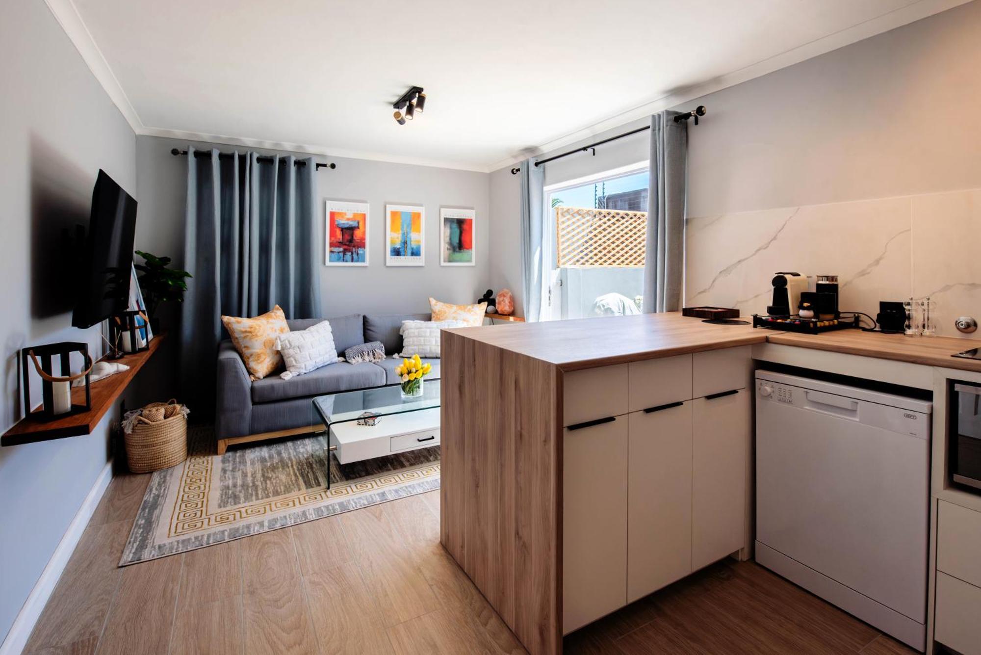 Von Chambers Blouberg Apartment