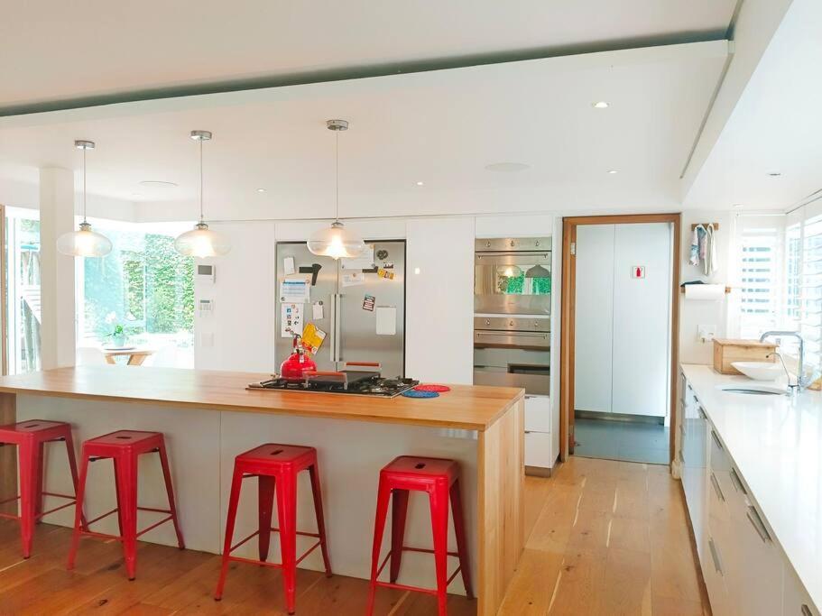 Exquisite Family Home, Immaculate Condition