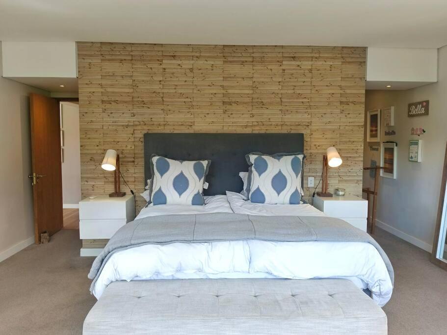Exquisite Family Home, Immaculate Condition Cidade Do Cabo