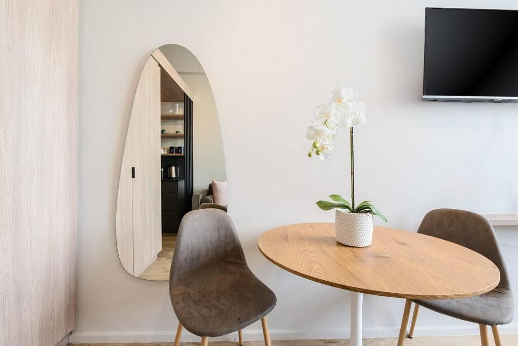 Cosy Little On Harrington Street