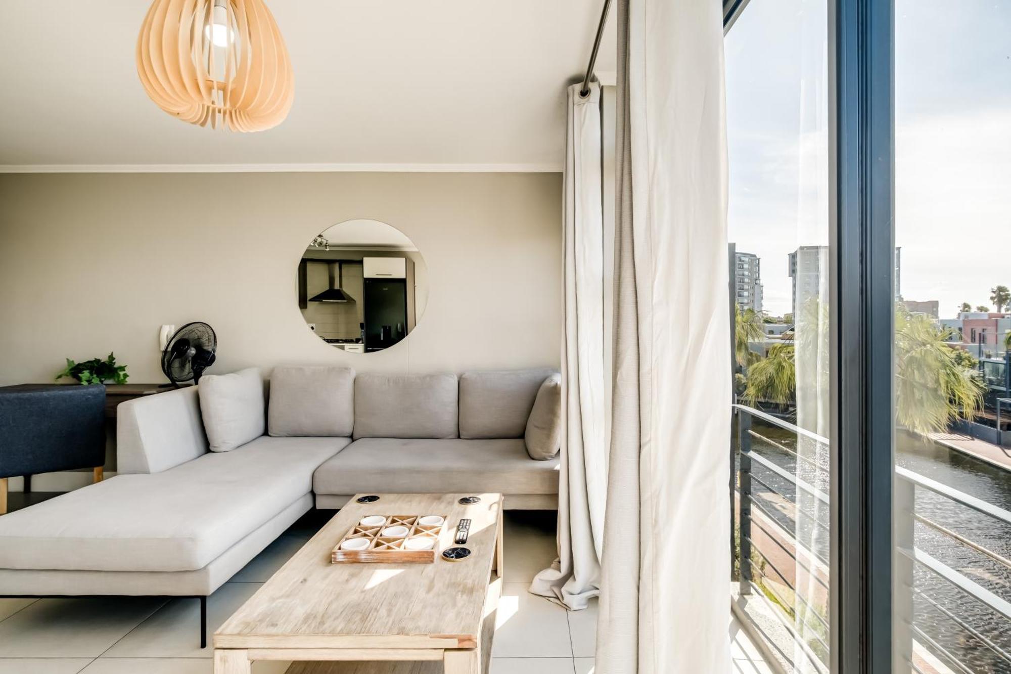 Apartment Belina - Quayside Canal Front *
