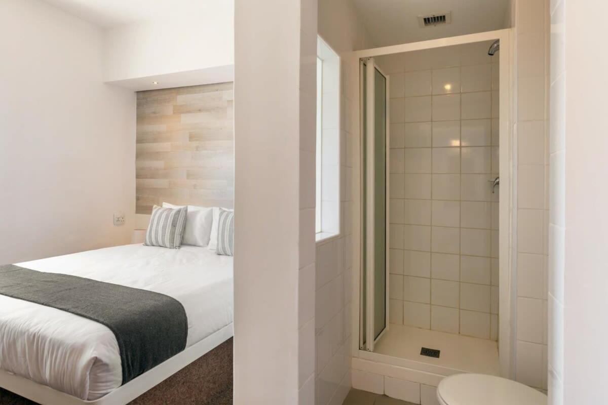 Metropole 2nd Floor With Shared Amenities