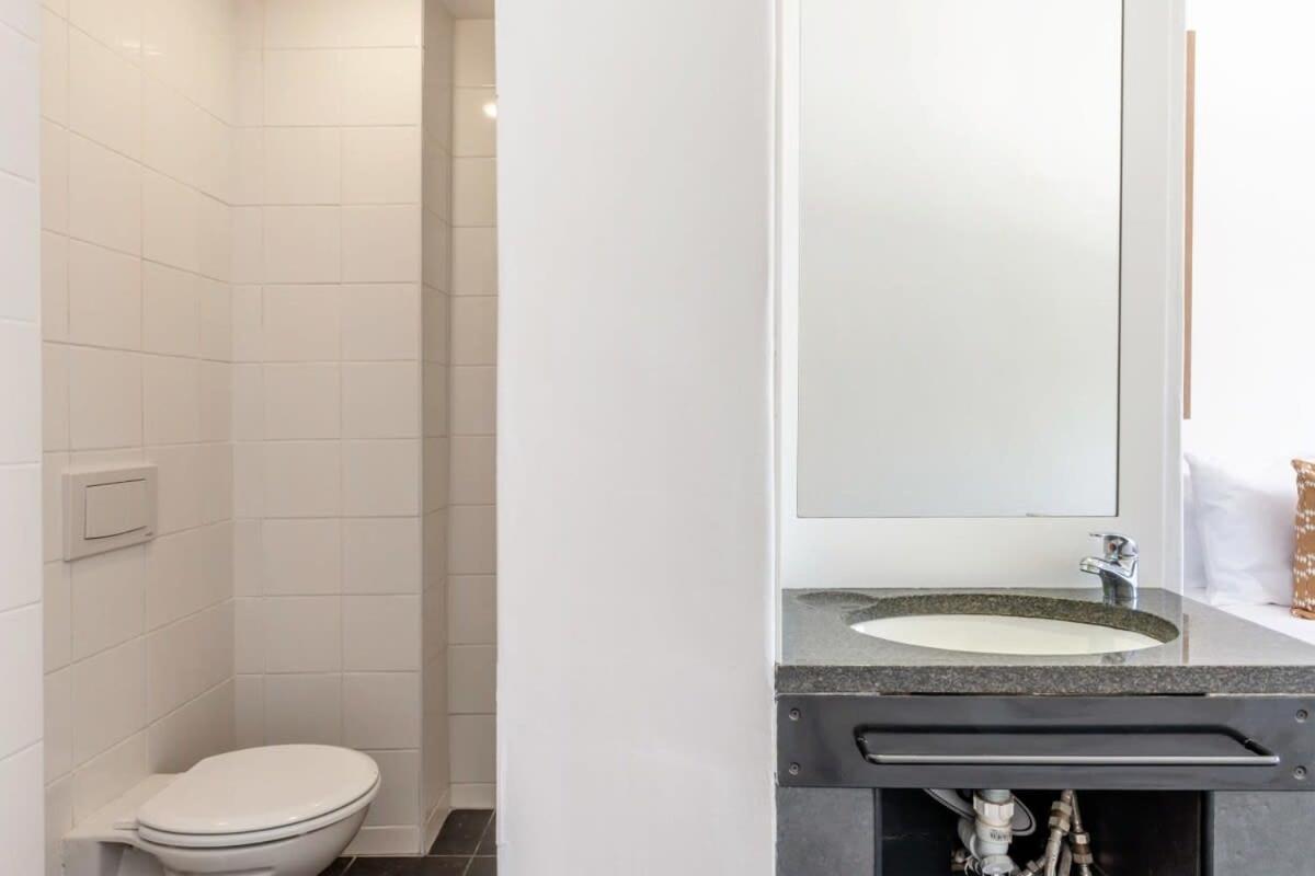 Apartment Metropole 2nd Floor With Shared Amenities