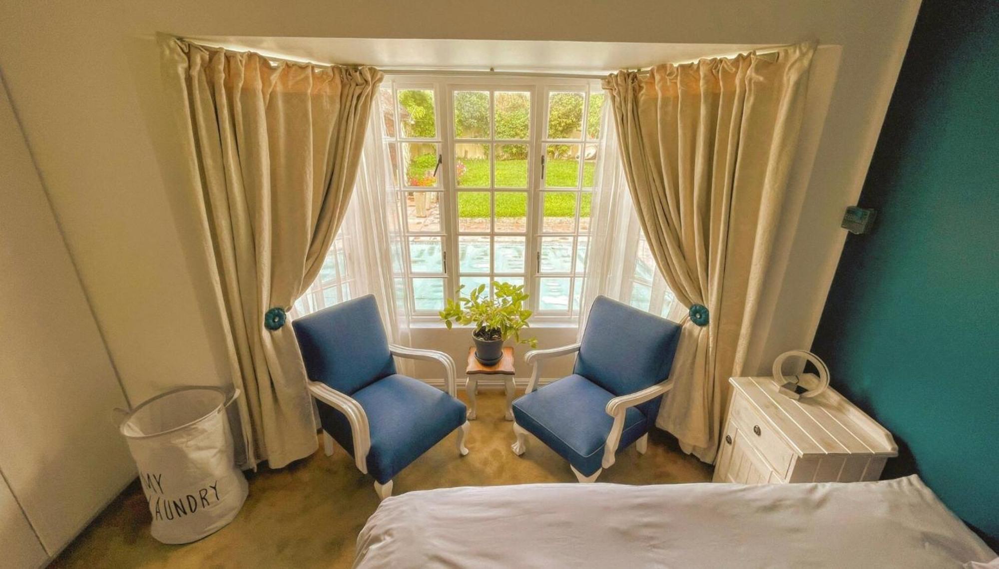 Homestay Spacious Cosy With Own Bathroom, No Load Shedding