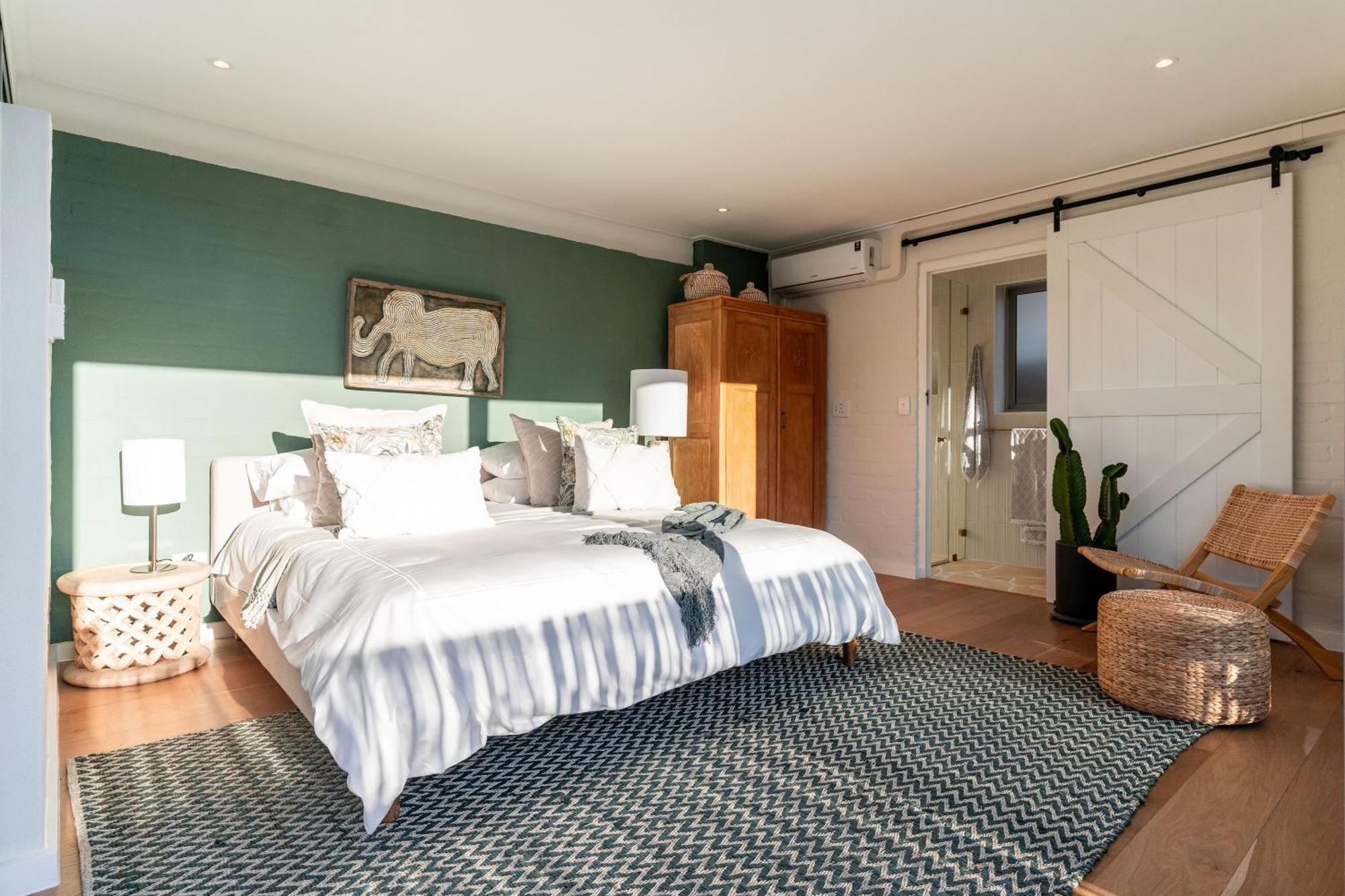 Boutique Coastal Retreat Pousada
