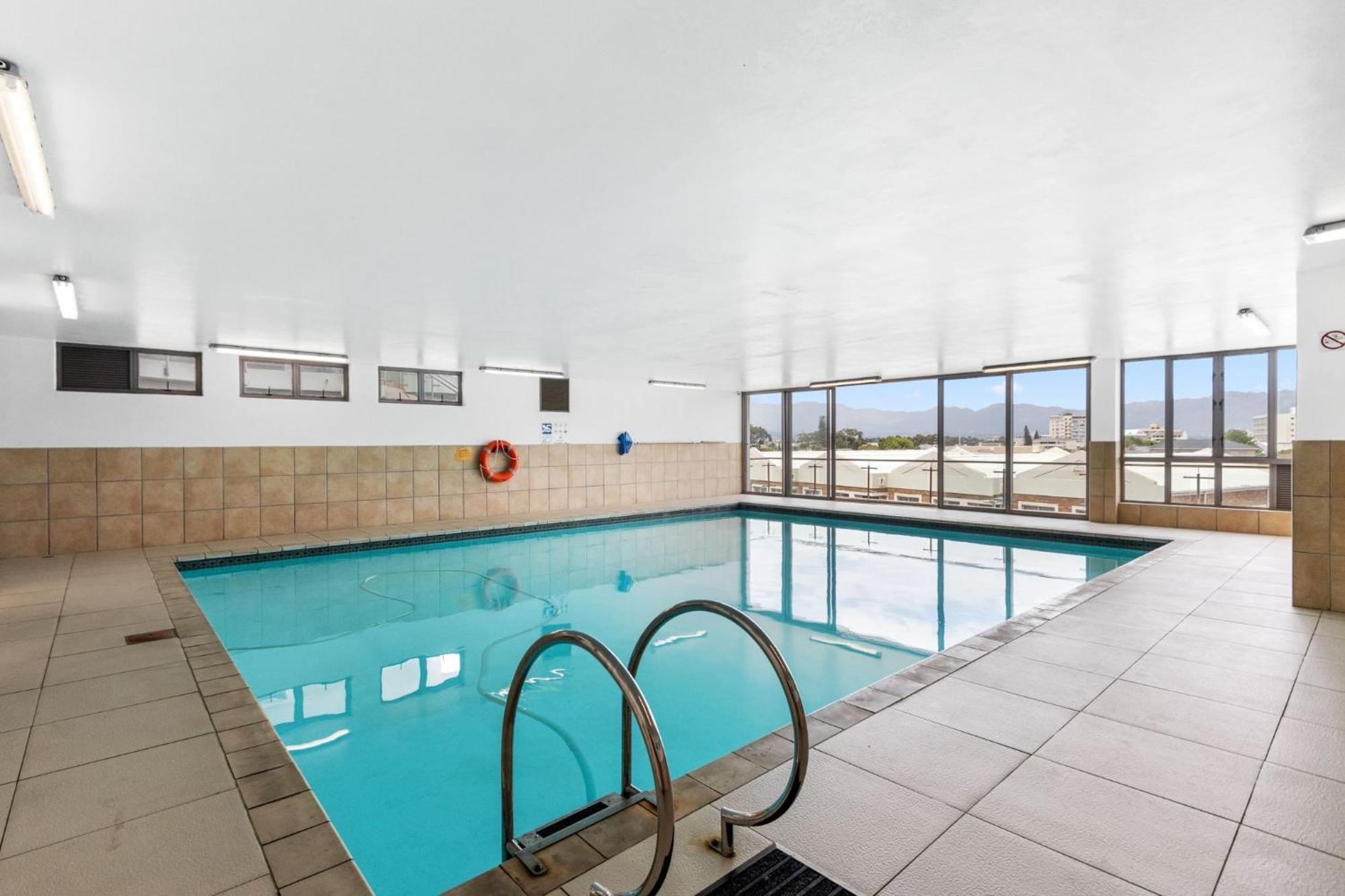 Apartment Hibernian Towers 503 By Host Agents *