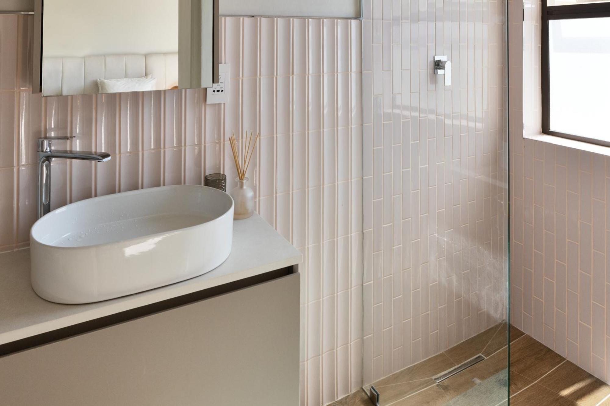 Elegant And Stylish Camps Bay Villa-new Listing!!! Pousada *