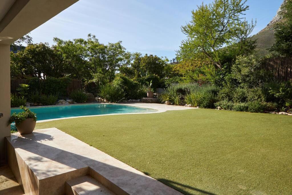 Pousada Elegant And Stylish Camps Bay Villa-new Listing!!! Cidade Do Cabo