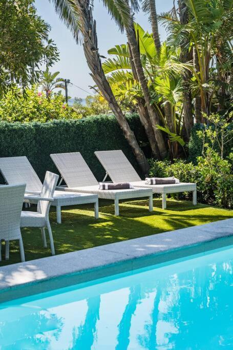 Villa Paradise 4 Bed5bath, Cliftonbeach-lionshead Views
