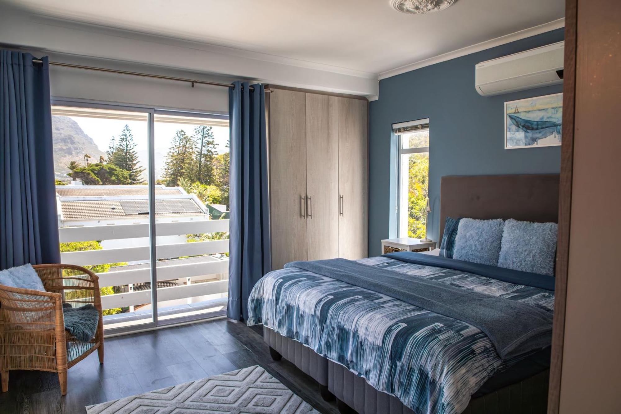 Holiday home Tranquil Waterfront Hideaway With Stunning Views Cape Town
