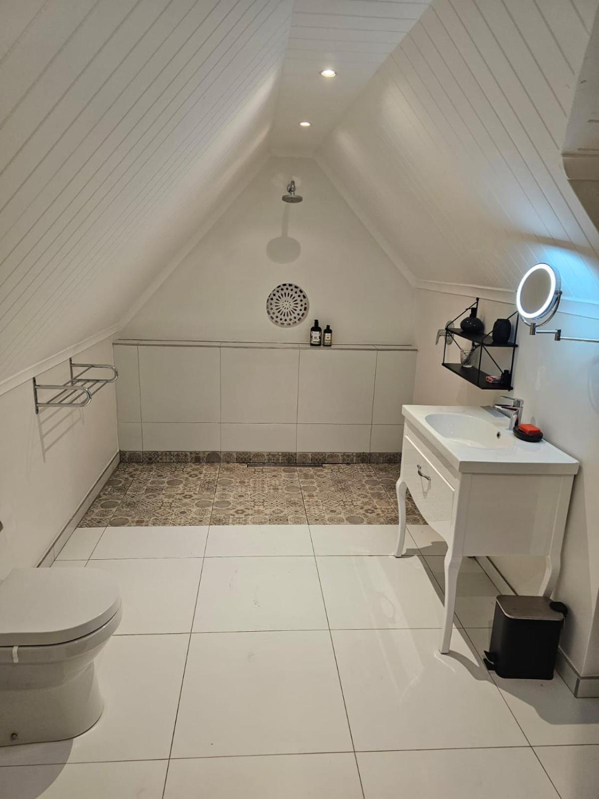 Ocean View Oasis Holiday home