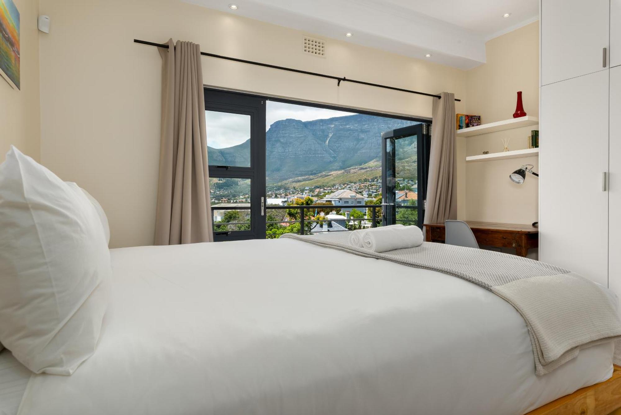 Apartment Road 14 Cape Town