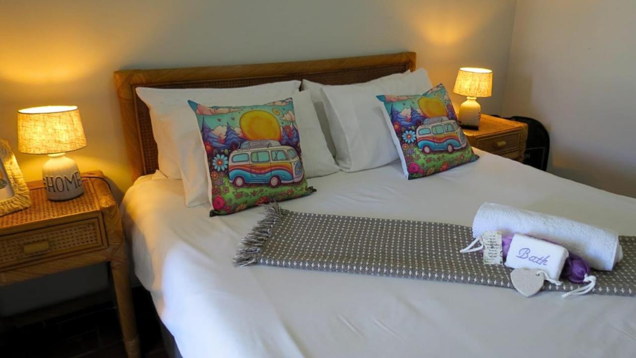 Kombi Cove Bloubergstrand Cape Town