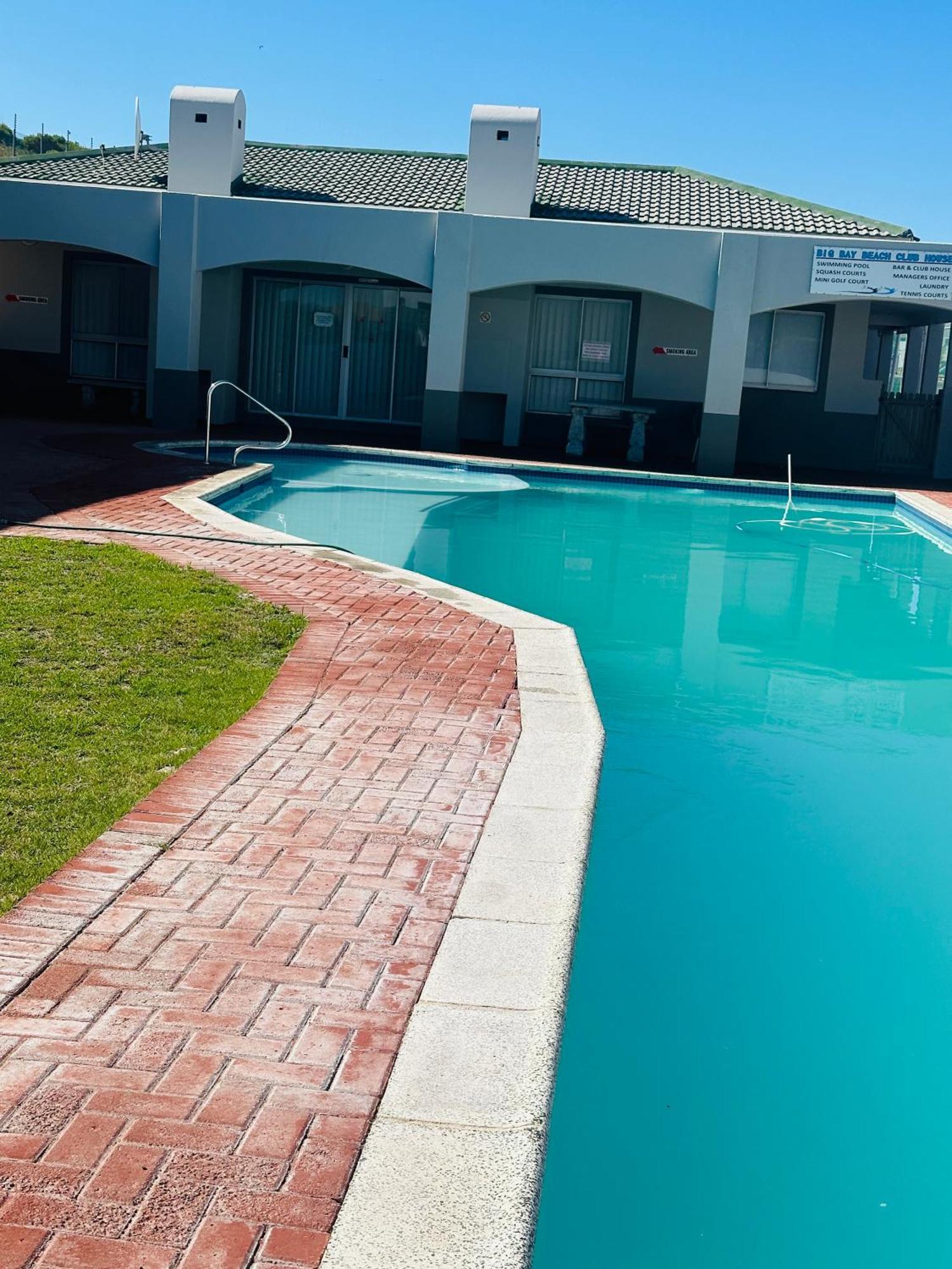 Apartment Big Bay Club Cape Town