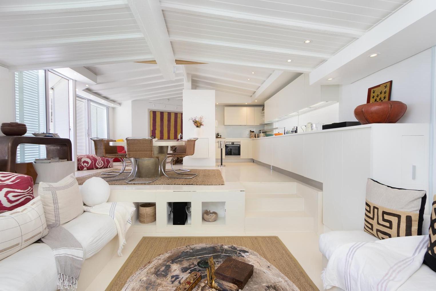 Villa Serene, Comfortable And Chic On The Cape Town
