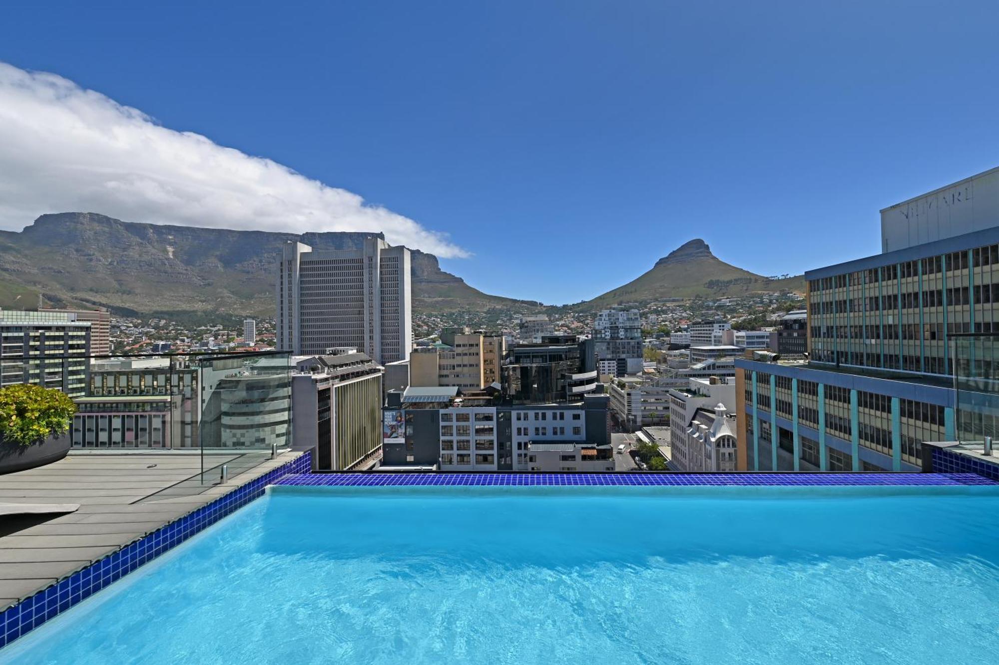 Nova - Chic Living At The Tokyo Apartment Cape Town