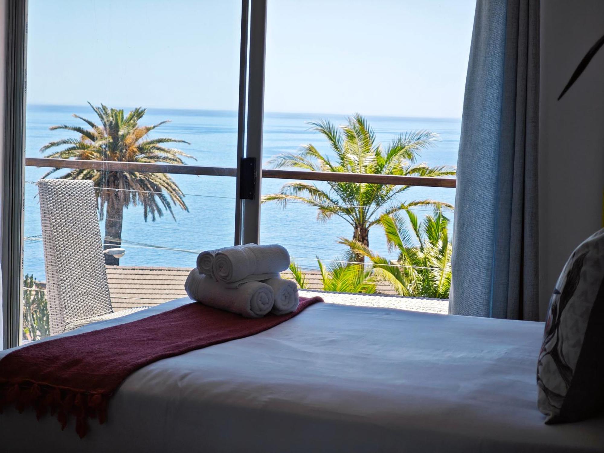 Beachwave Camps Bay