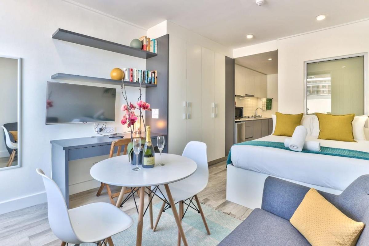 319 Apartment *