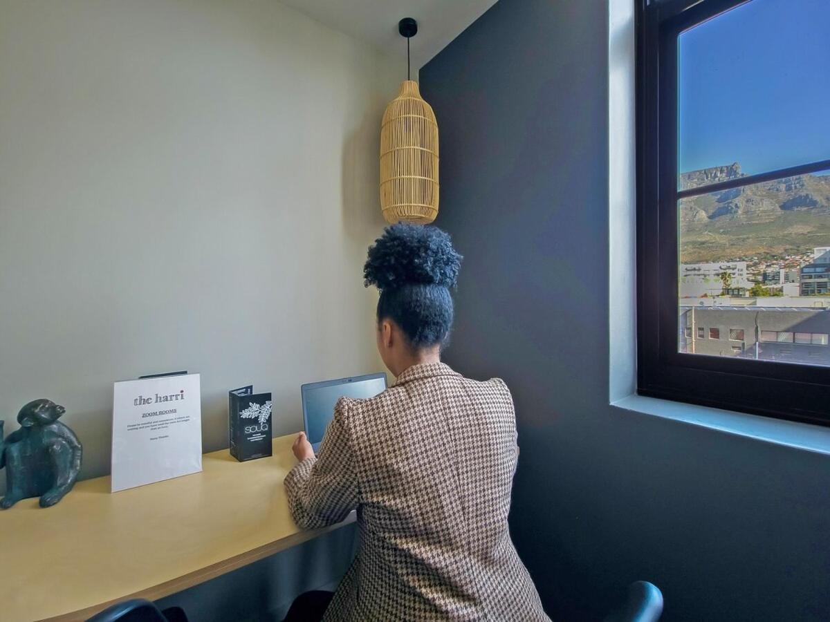 Bright Natural Light, Secure, Wifi,6th Floor Views Apartment *