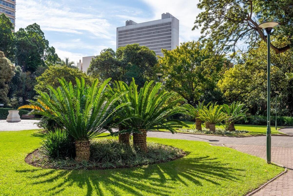 Apartment Bright Natural Light, Secure, Wifi,6th Floor Views Cape Town