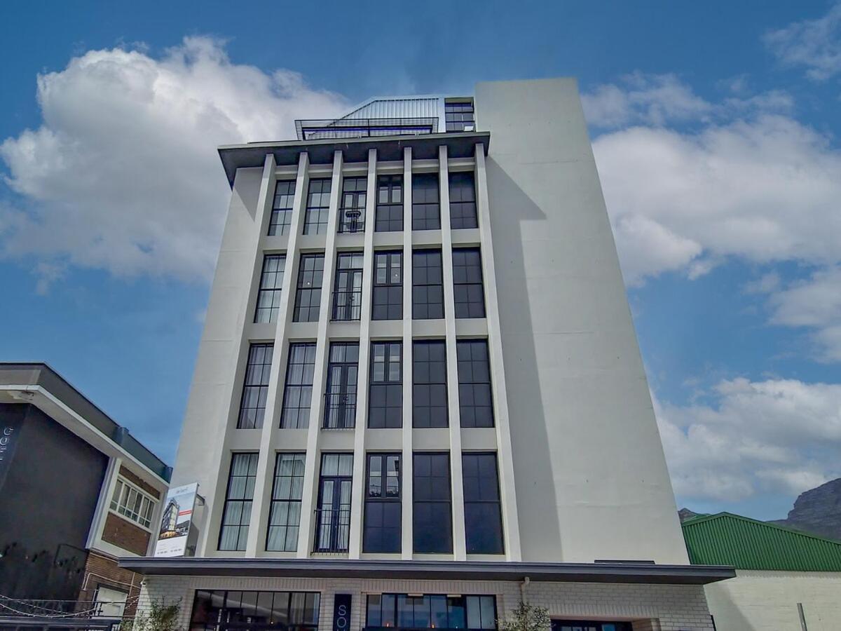 Bright Natural Light, Secure, Wifi,6th Floor Views Cape Town