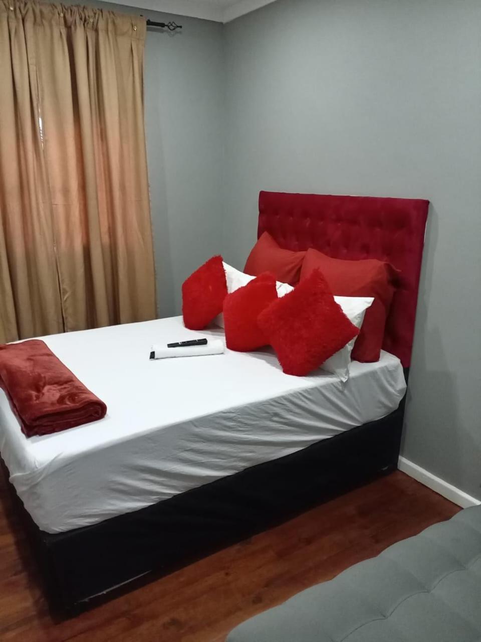 Ufc Bellville Homestay Cape Town