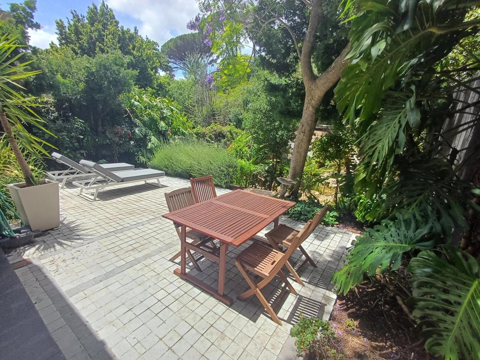 Amela Apartment Cape Town