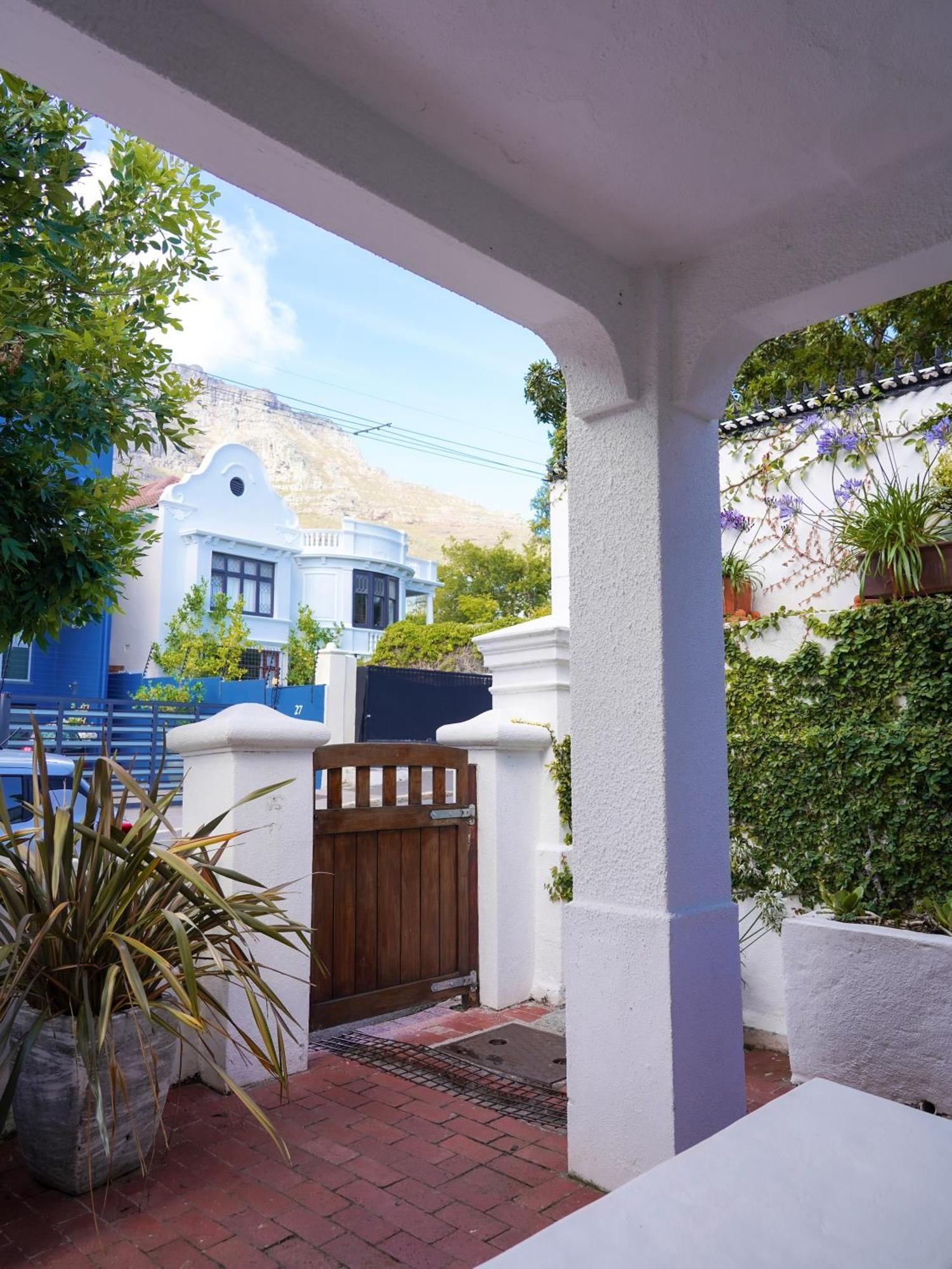 Belmont Guest house 3*