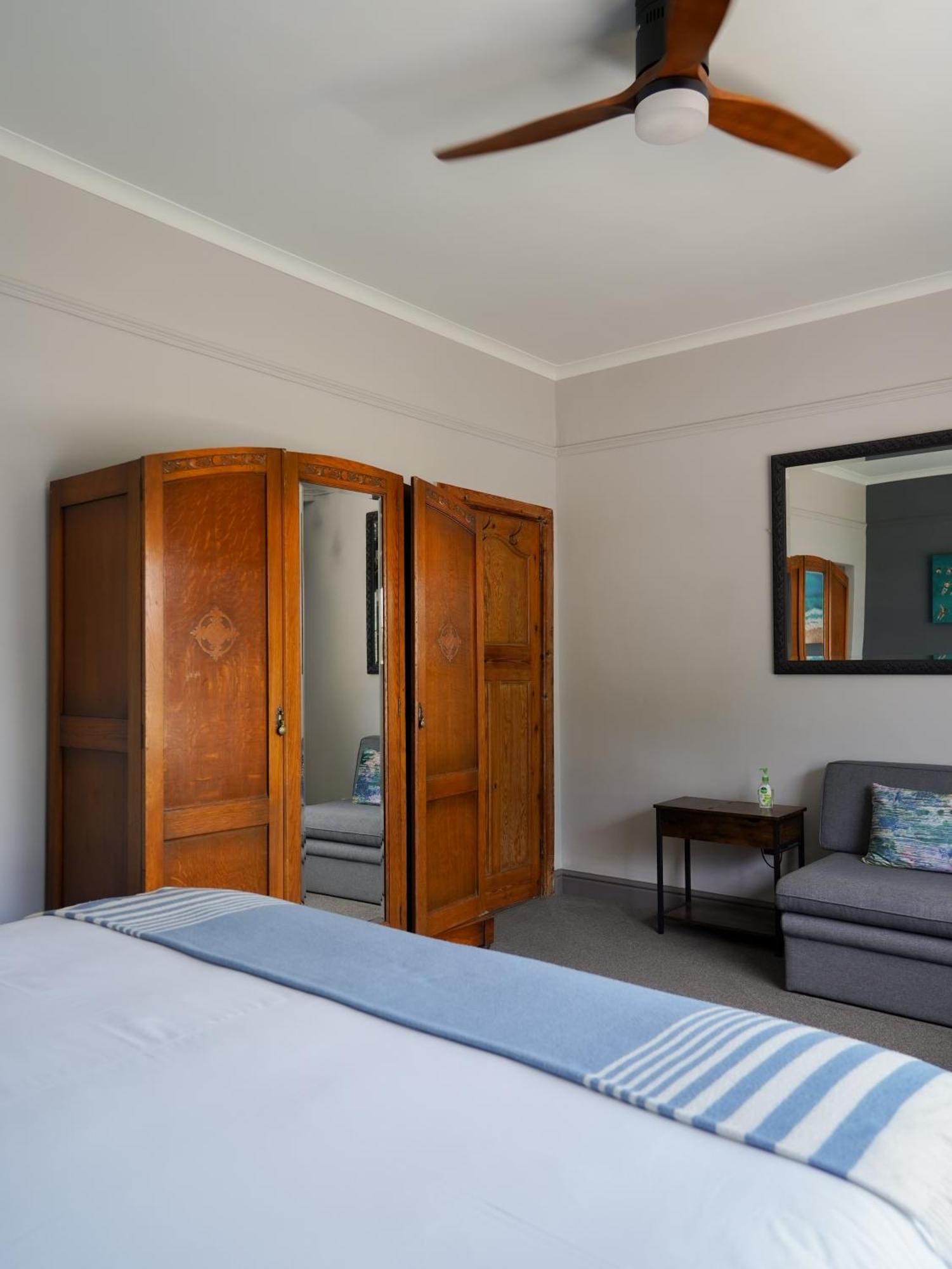 Guest house Belmont
